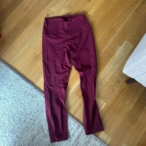 NWOT Align 3/4 leggings